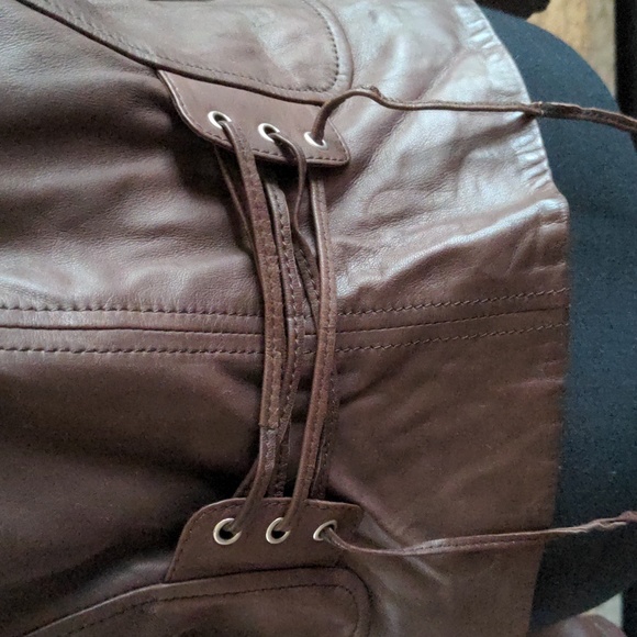 Danier Genuine Leather Jacket - Picture 5 of 10